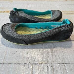 The North Face Base Camp Ballet Luxe size 7 Brown Teal‎ Textile Flats
